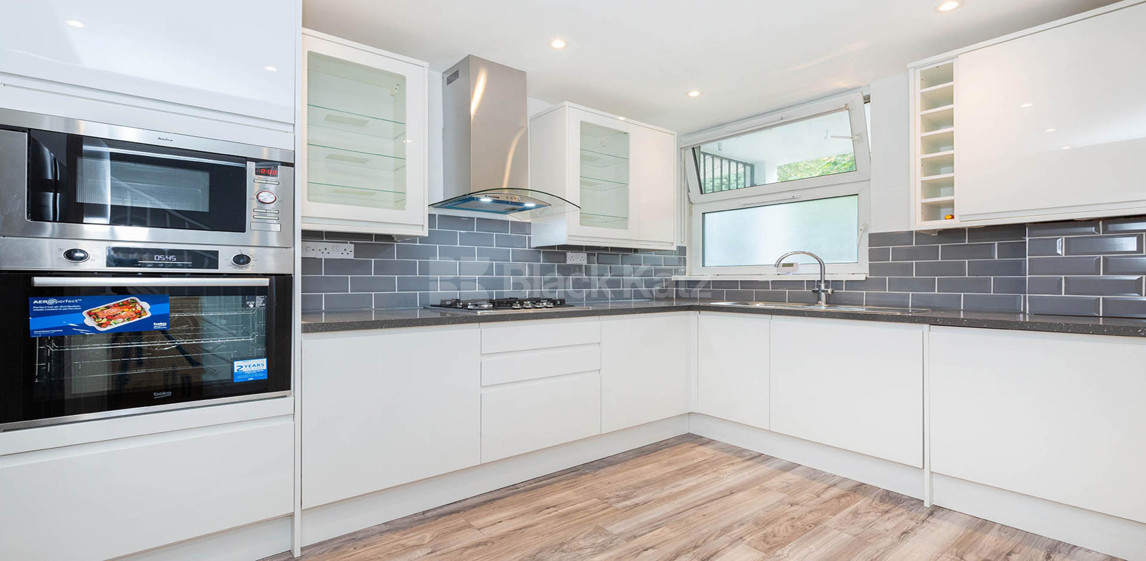 Newly refurbished 3 bed with luxury kitchen and 3 bathrooms Clarence Gardens, Camden / Euston NW1